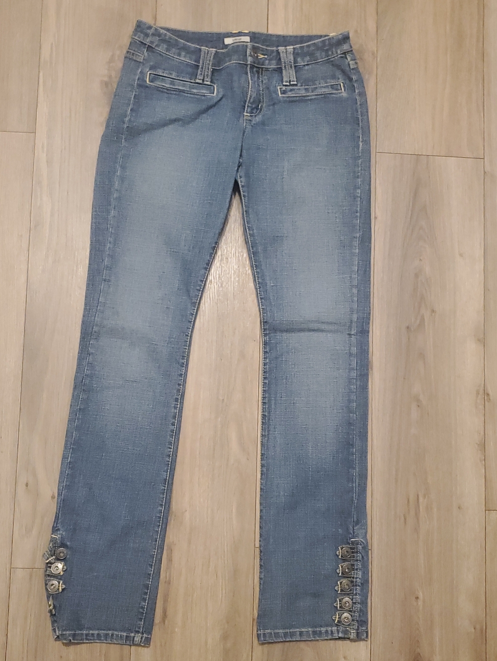 Guess Straight Leg Jeans - Light Blue Wash